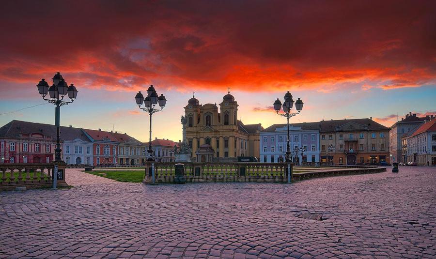 5 Comfortable Apartment Near Old Town Center Timisoara Exterior foto